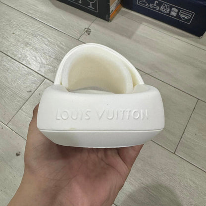 Chinelo Lv Branco