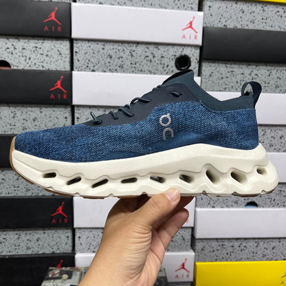 On Running Cloudtilt Remix Dark Blue Ocean