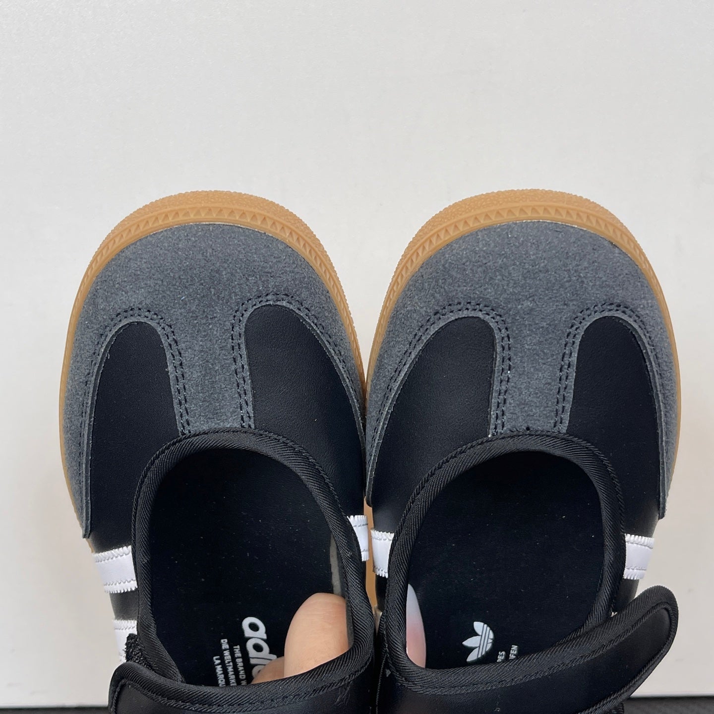Samba Jane W Black White