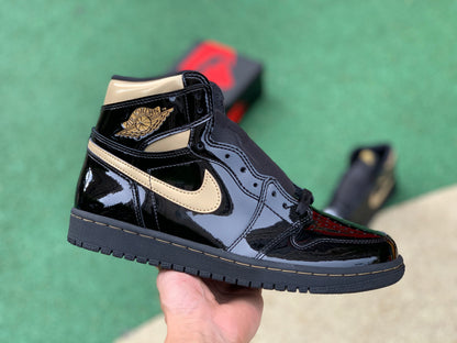AJ1 High Metallic Gold