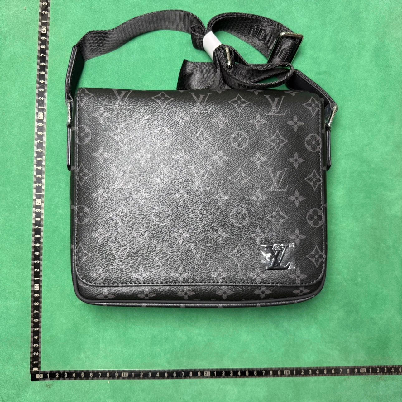 Small Bag LV