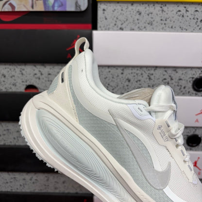 Vomero Plus Beige Grey