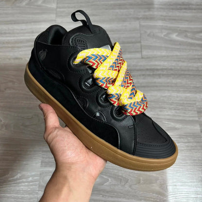 Curb Black