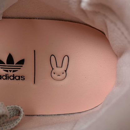 AD Bad Bunny Forum Pink