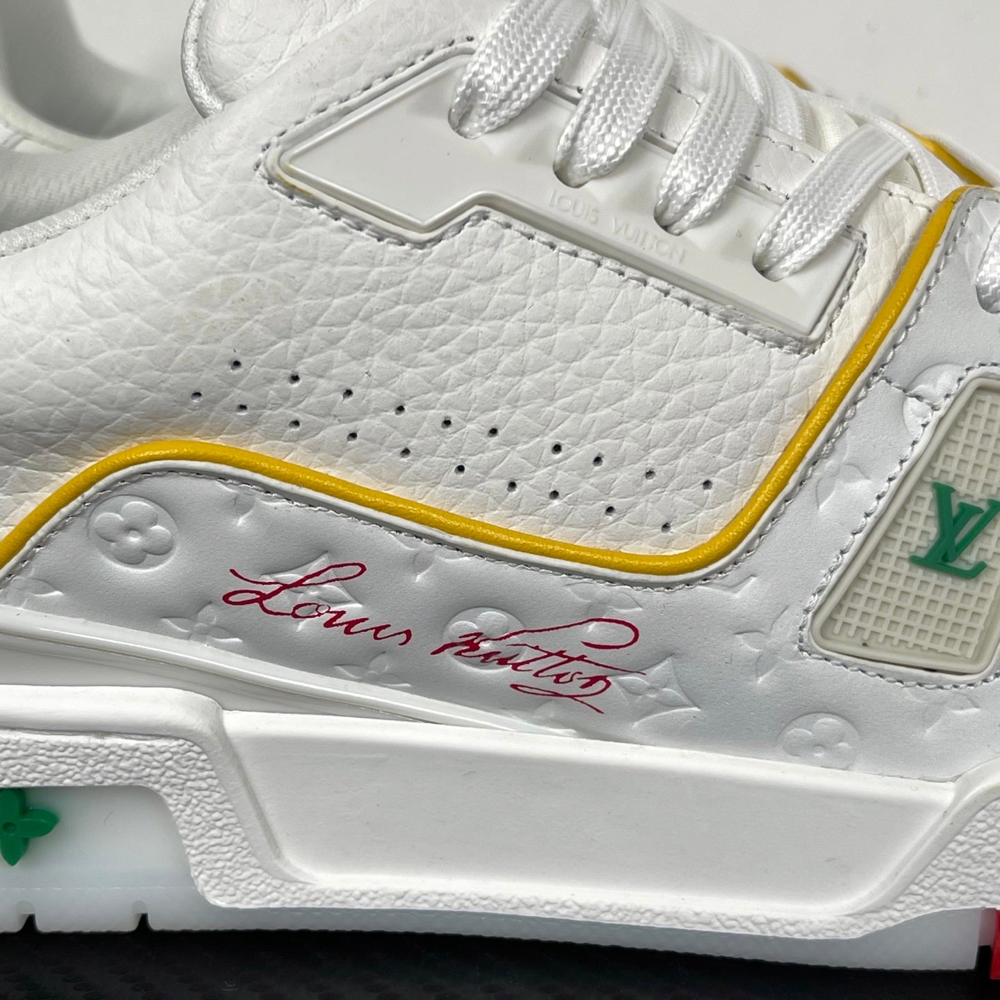 Trainer White and Yellow