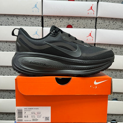 Vomero Plus Black