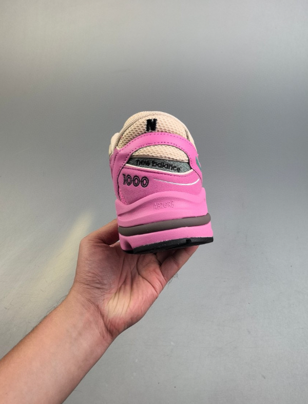1000 Pink
