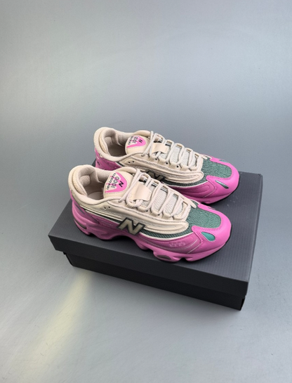 1000 Pink
