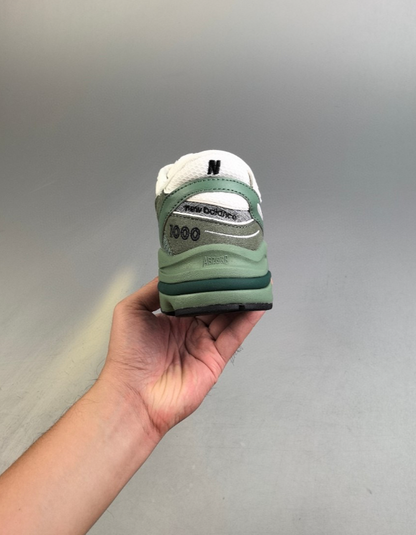 1000 Green