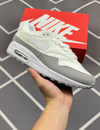 Air Max 1 Light Smoke Grey