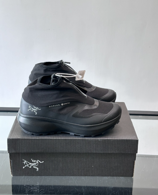 Arc'teryx Norvan Nivalis GTX Black