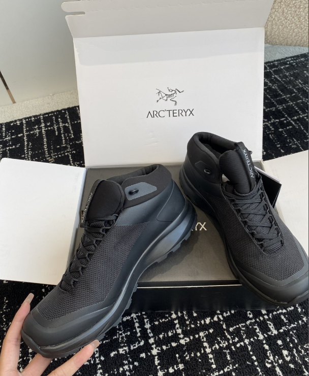 Arc'teryx Aerios FL 2 Mid GTX Black