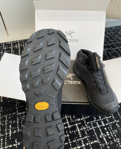 Arc'teryx Aerios FL 2 Mid GTX Black