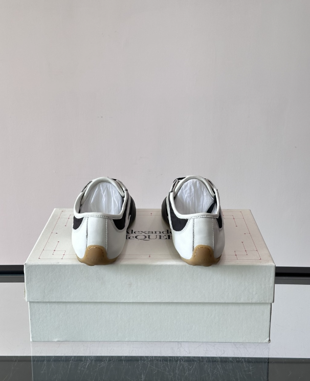 Alexander Mcqueen Boxe White/Grey