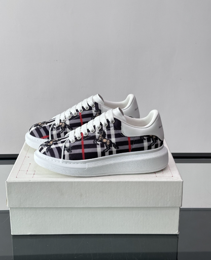 Alexander McQueen Oversized White Multicolor