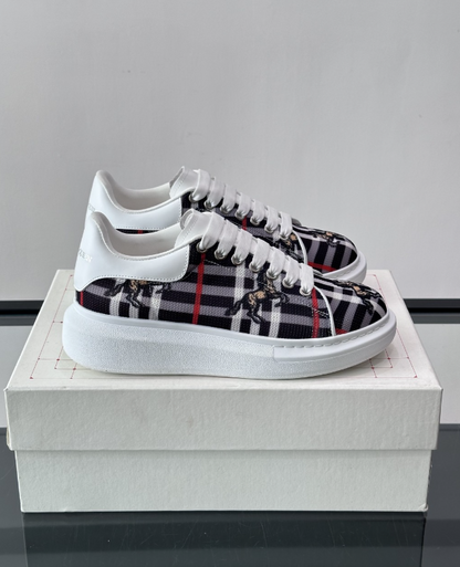 Alexander McQueen Oversized White Multicolor