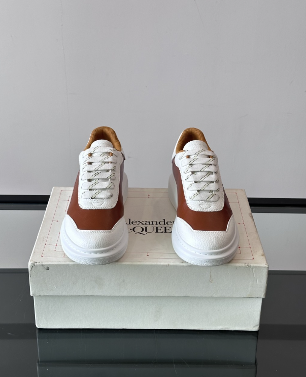 Alexander McQueen Oversized White Brown