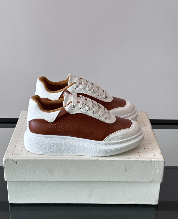 Alexander McQueen Oversized White Brown
