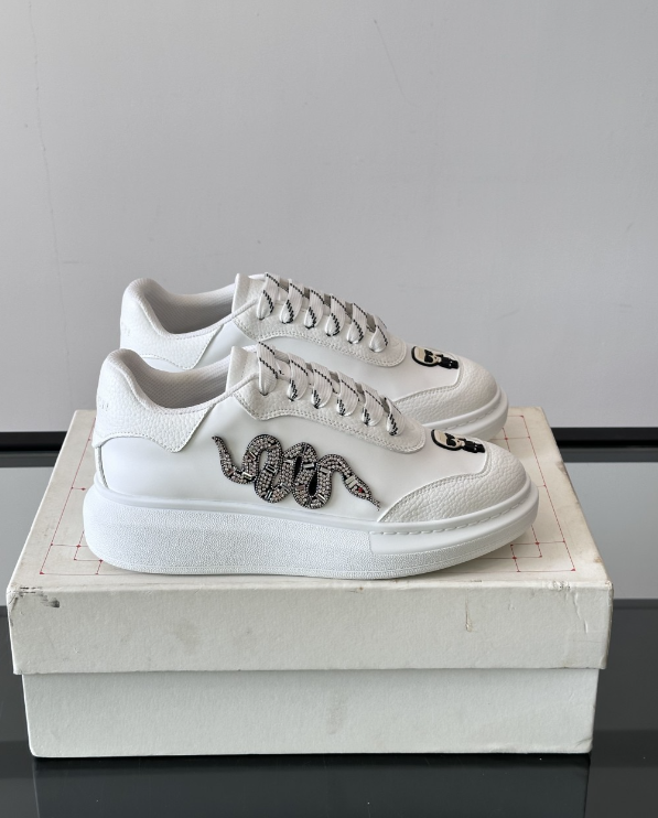 Alexander McQueen Oversized White