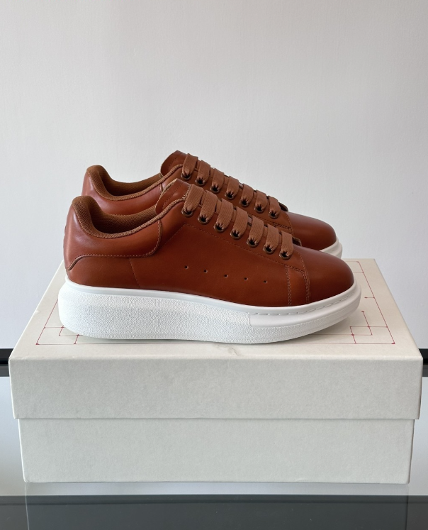 Alexander McQueen Oversized Brown