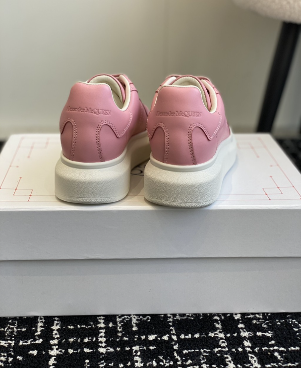 Alexander McQueen Oversized Pink