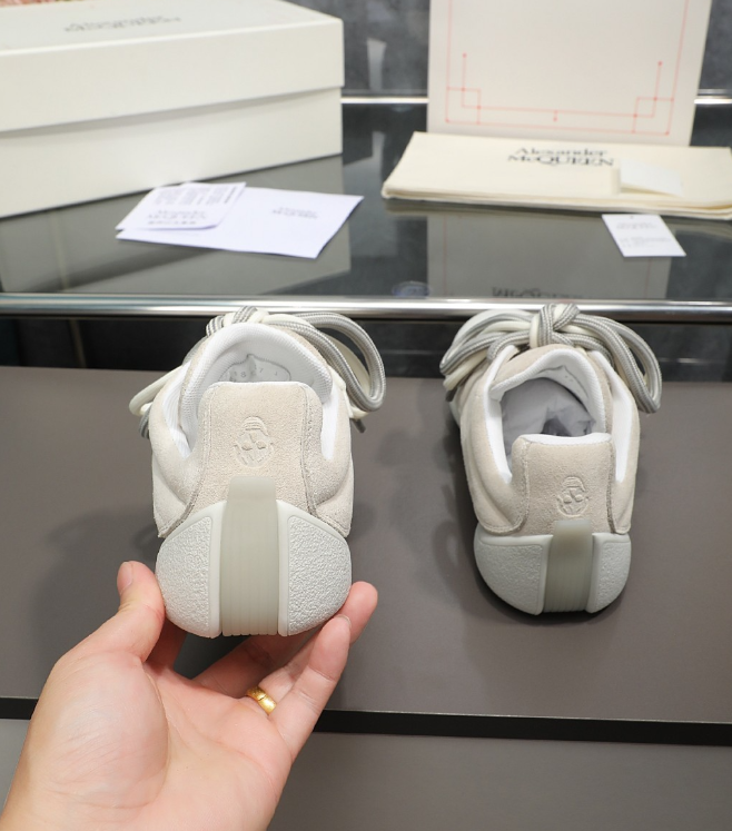 Alexander McQueen Flexion Grey