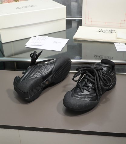 Alexander McQueen Flexion Black