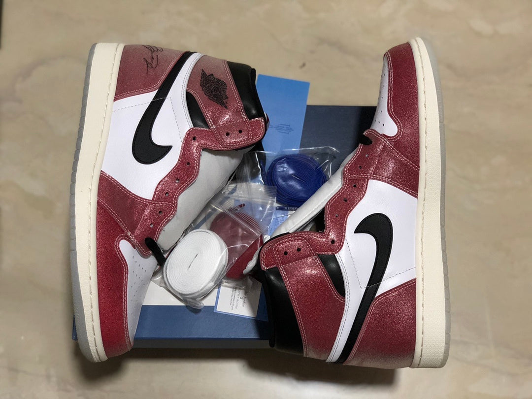 AJ1 High Trophy Room