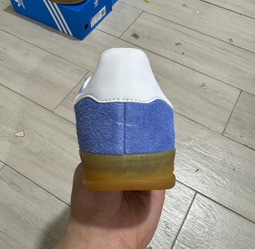 Spezial Blue and White