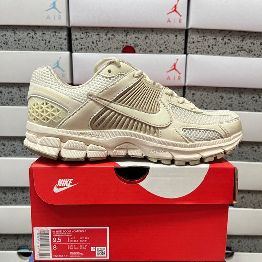 Vomero 5 Pale Ivory