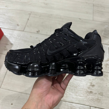 Aware Shox All Black