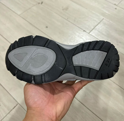 CD B30 Dark Grey