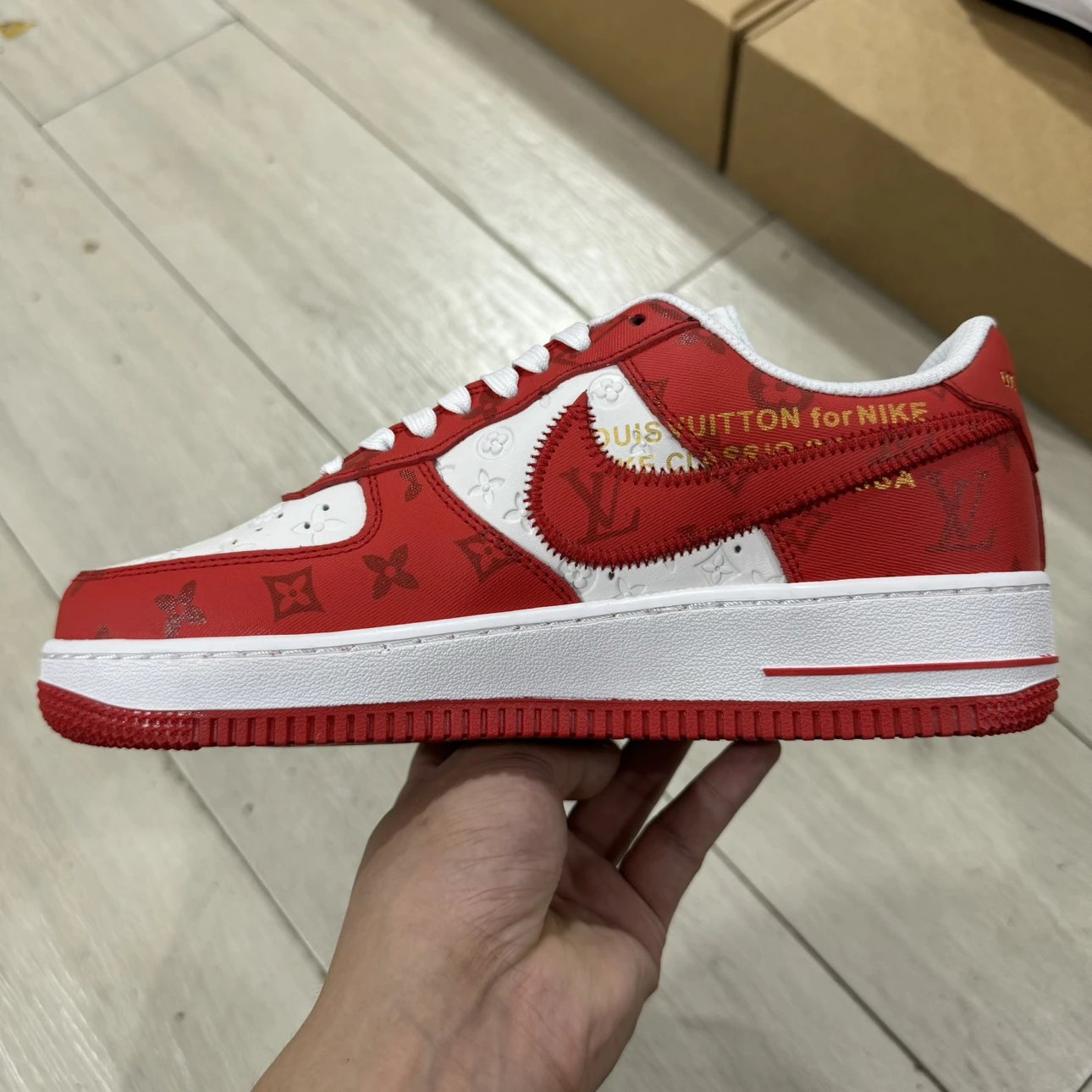 AF1 x LV Red