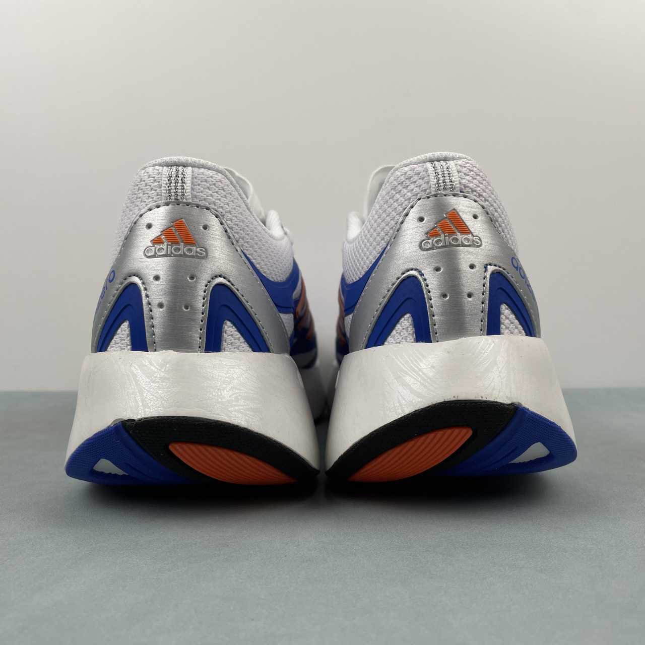 Adizero Aruku White Blue Orange