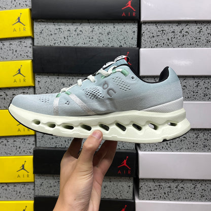 On Cloudsurfer Mineral Aloe