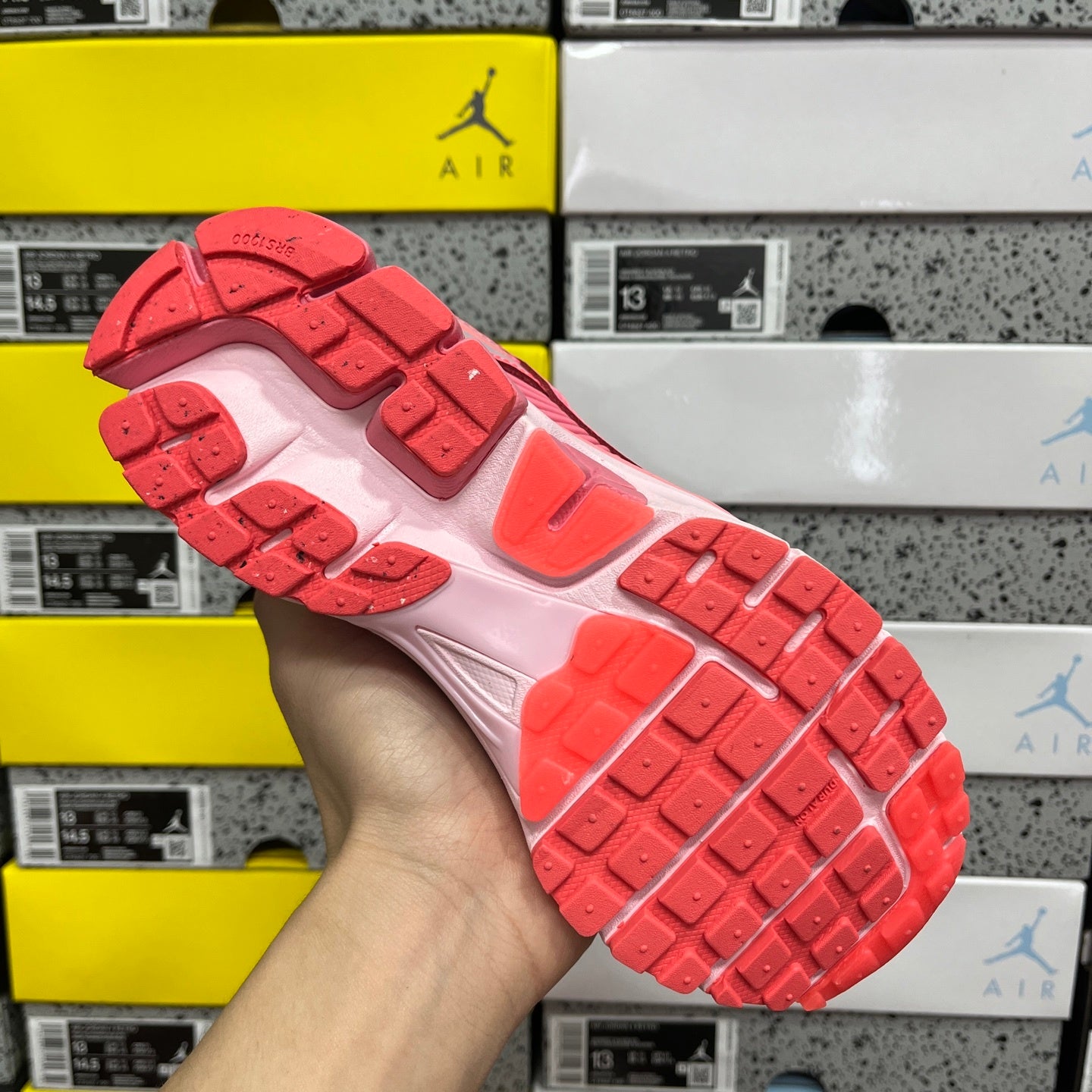 Vomero 5 Pink Foam