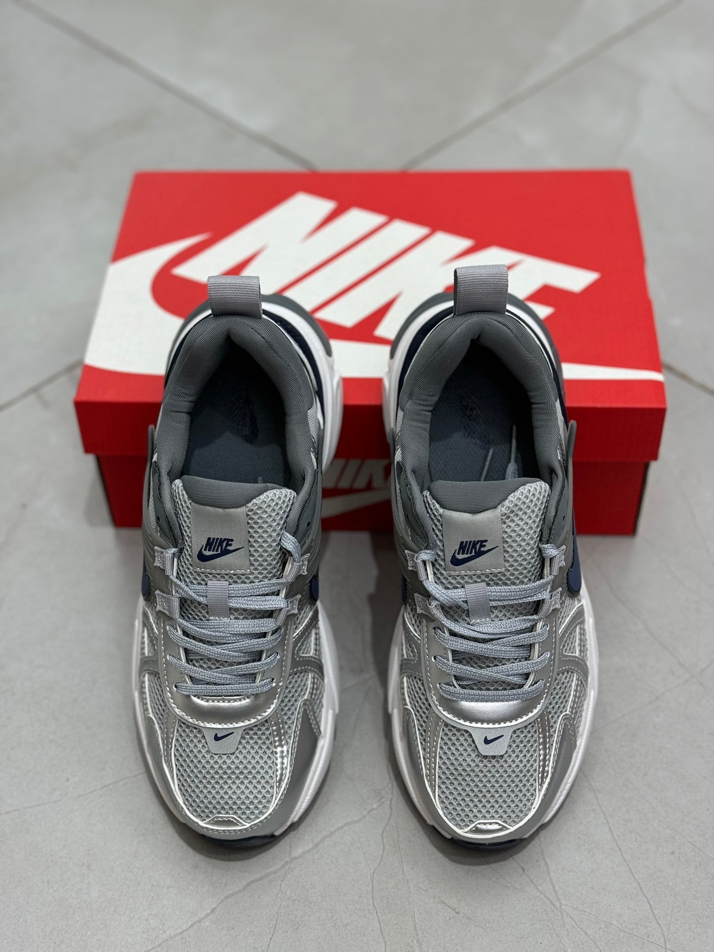 V2K Run Silver and Blue