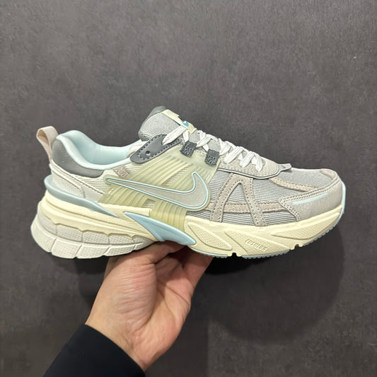 V2K Run Light Bone