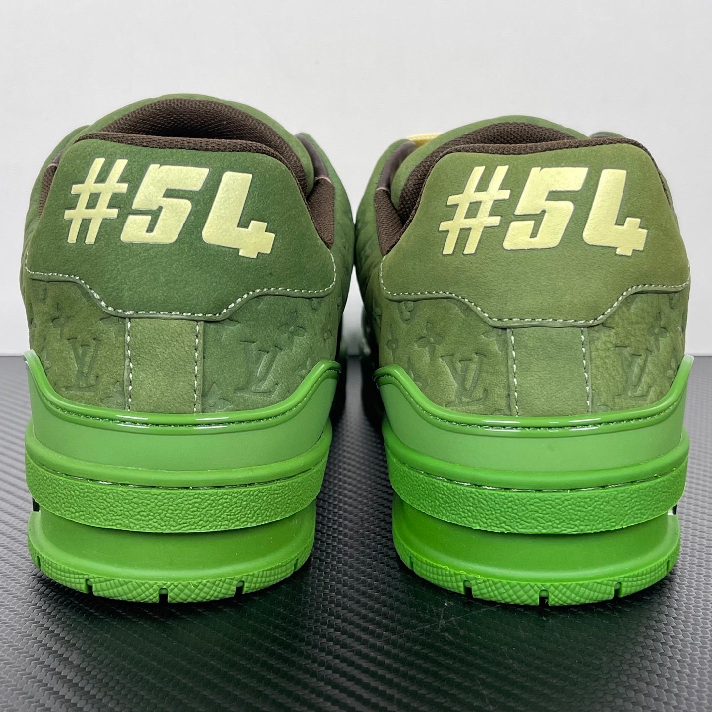 Trainer Green