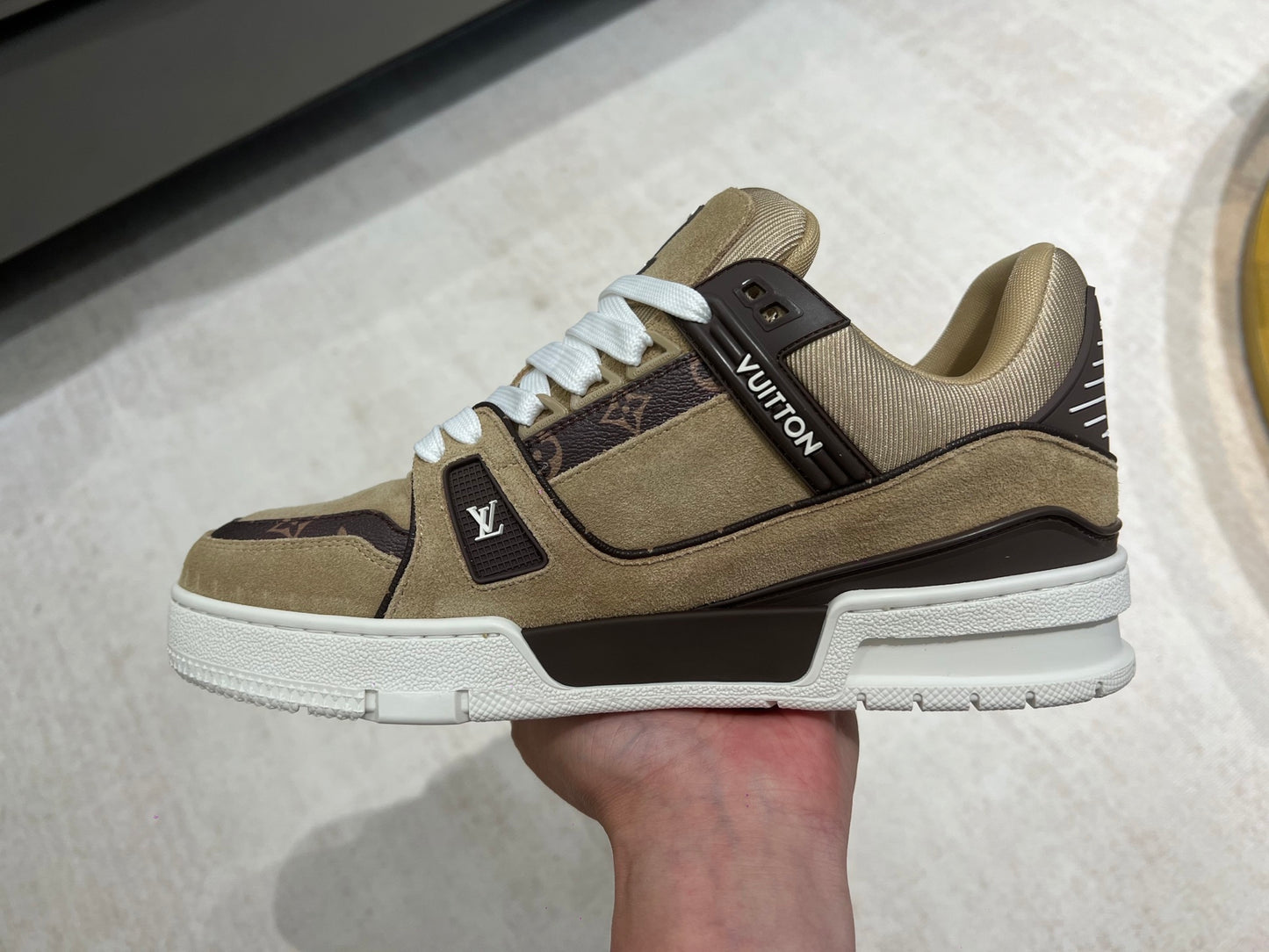 Trainer Beige
