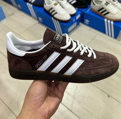 AD Spez Brown and White