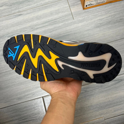 LV Runner Tatic
