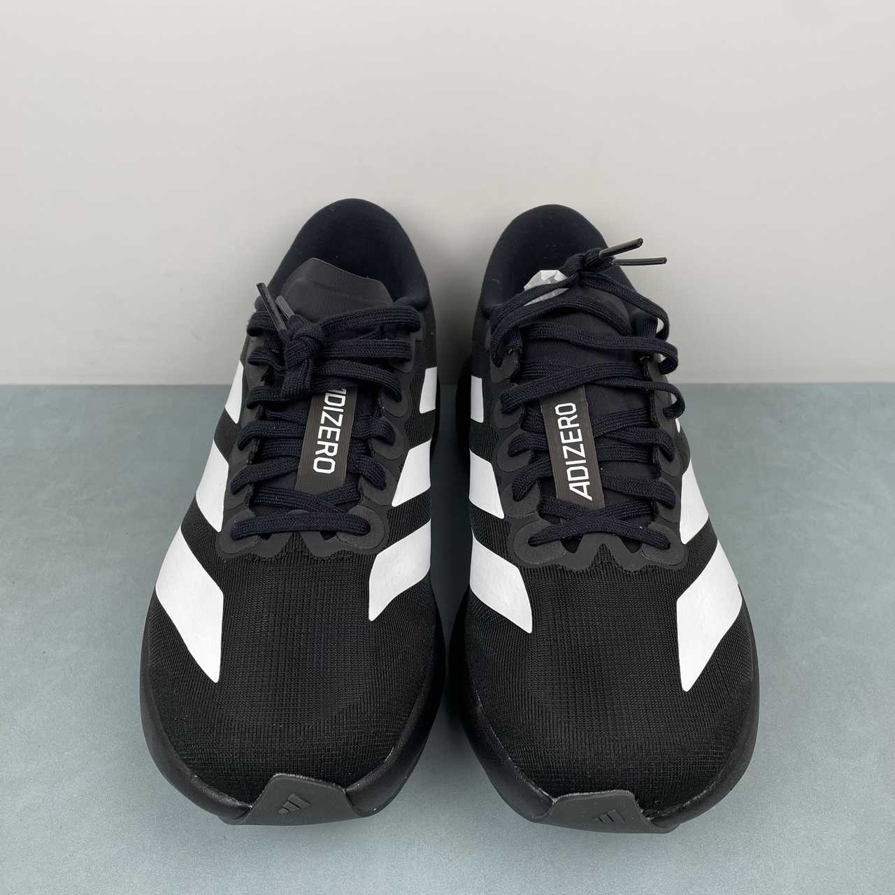 Evo SL Black / White