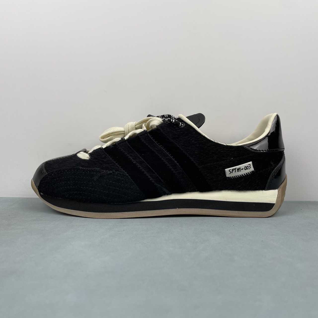 AD COUNTRY OG Black Brown Grey