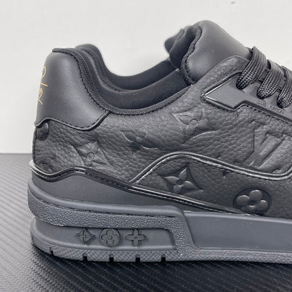 Trainer Black Monogram