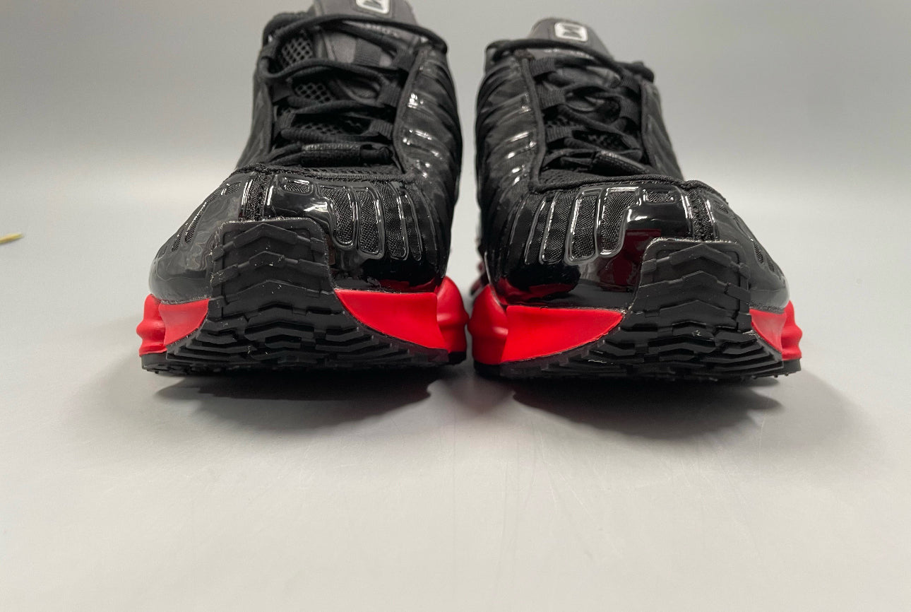 Aware Shox Black and Red