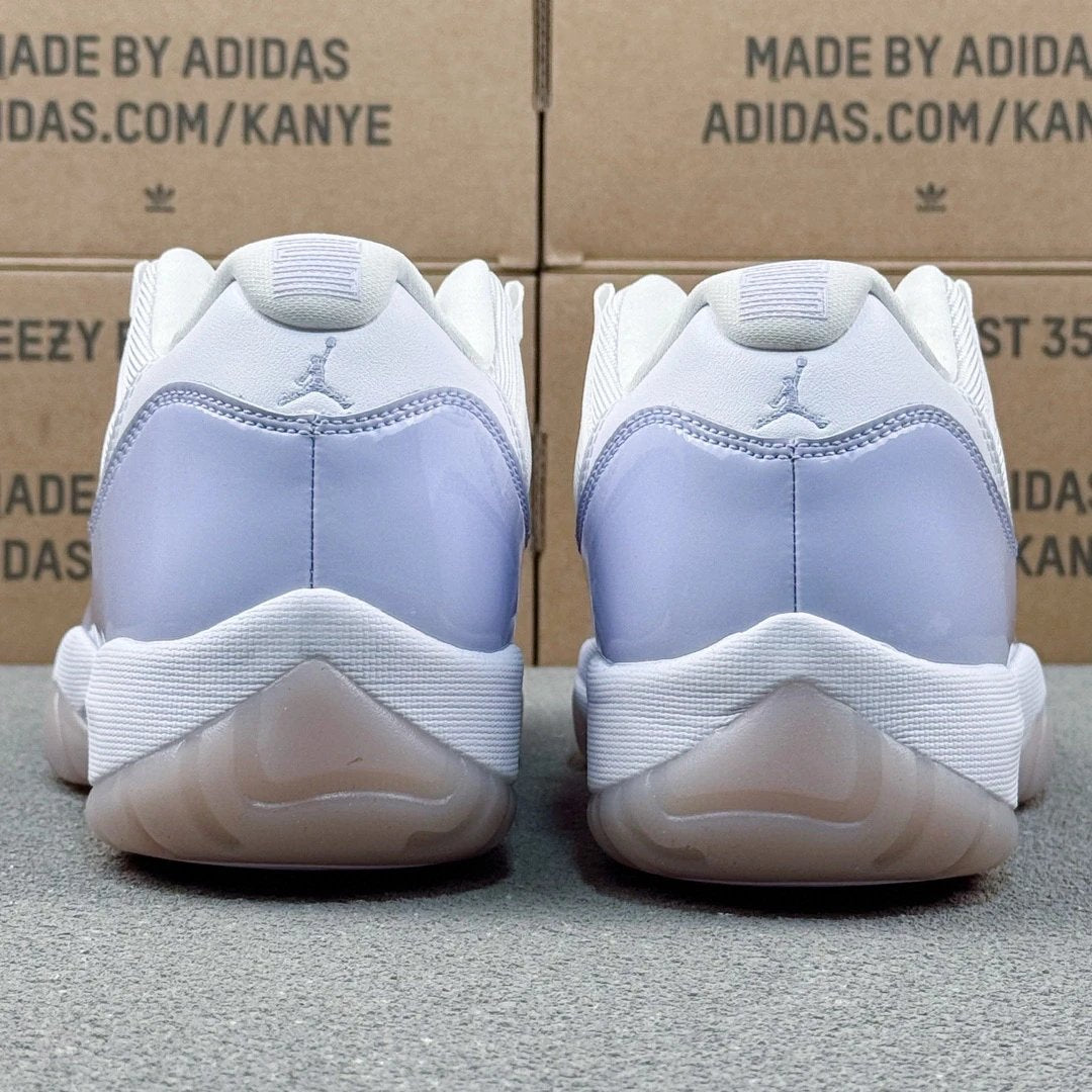AJ11 Low Pure Violet