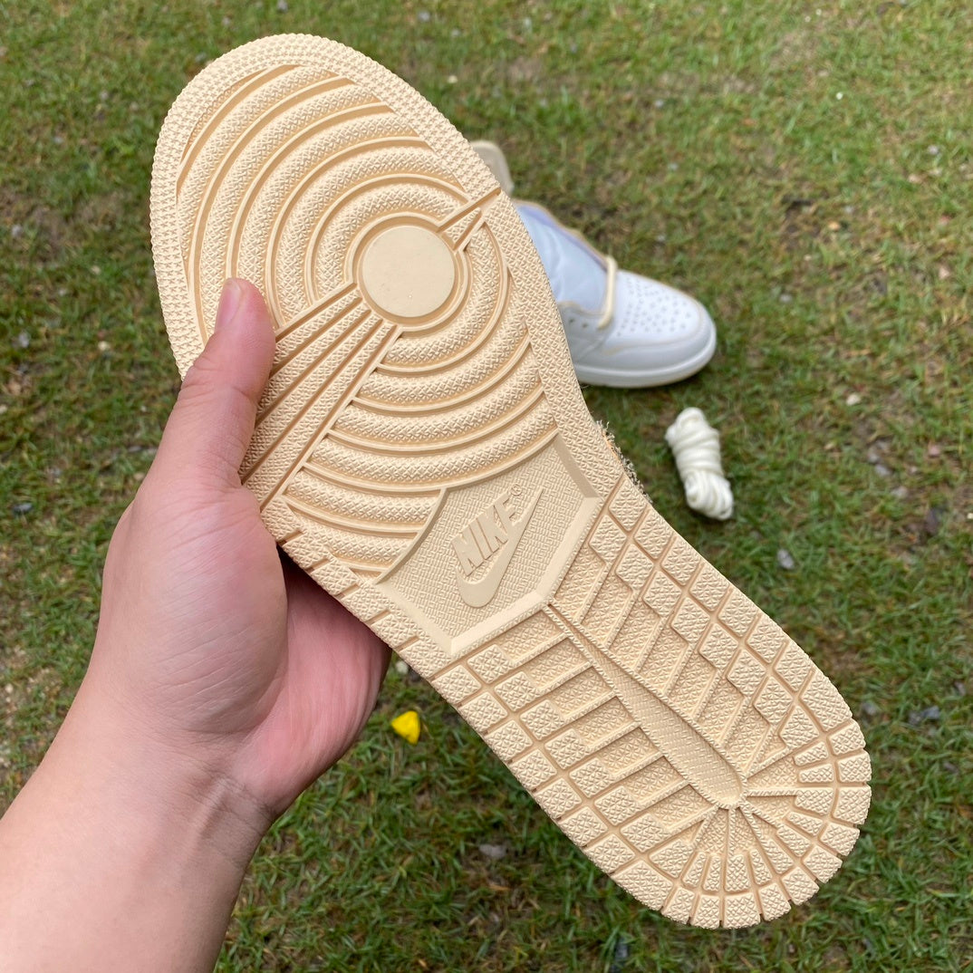 AJ1 High Vibrations Of Naija