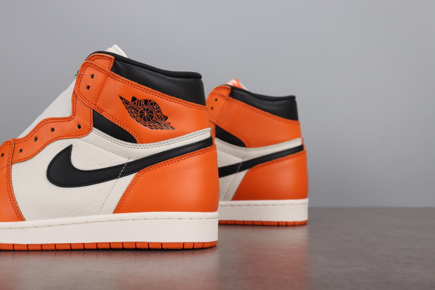 AJ1 High Obsidian Orange