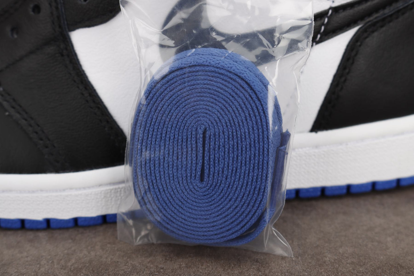 AJ1 High Obsidian Black